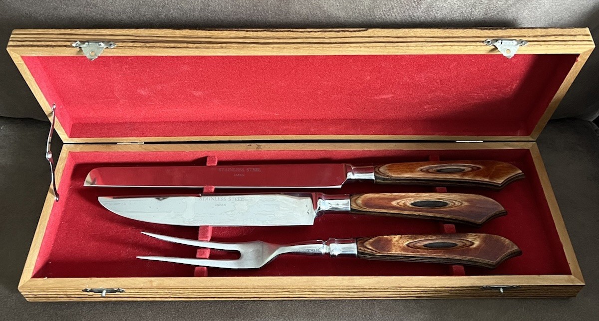 Japanese Carving Set Vintage 2 Knives & 1 Fork Bamboo Box Fashion Manor