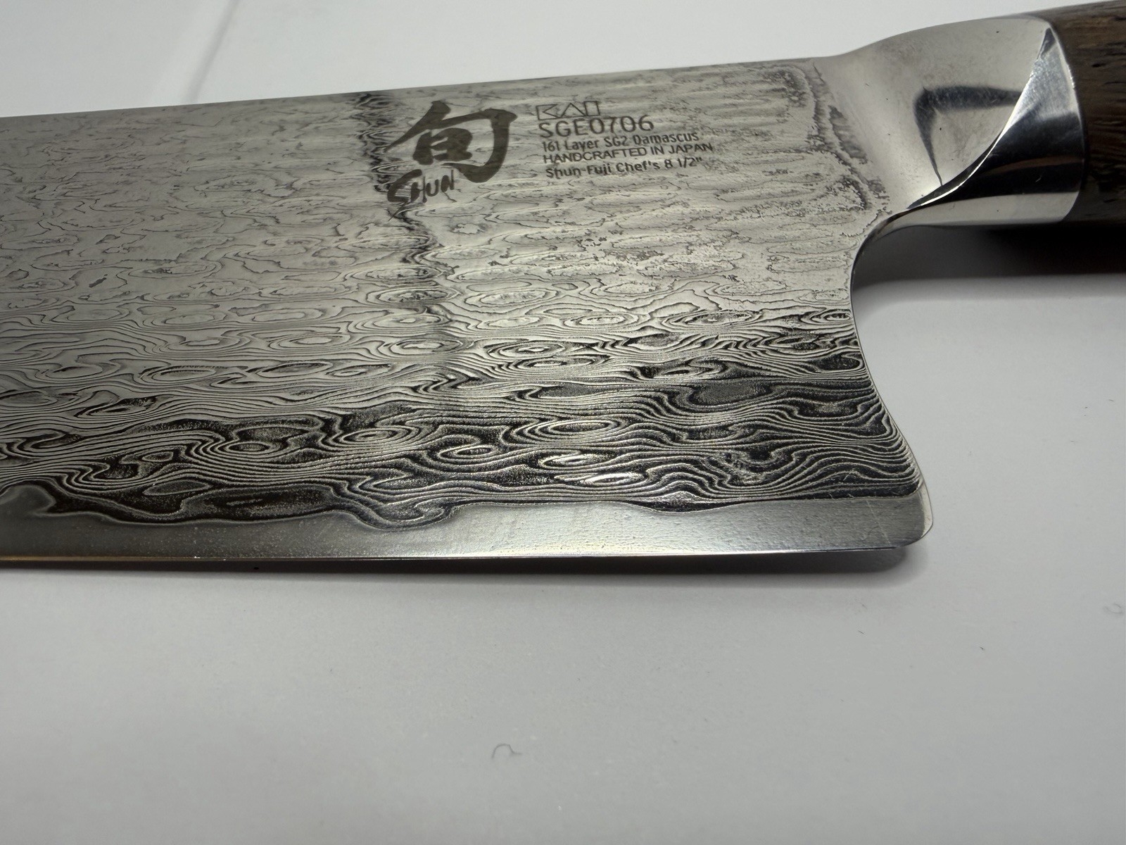 SHUN FUJI SGE0706 SG2 161-LAYER DAMASCUS 8 1/2-INCH CHEF’S KNIFE