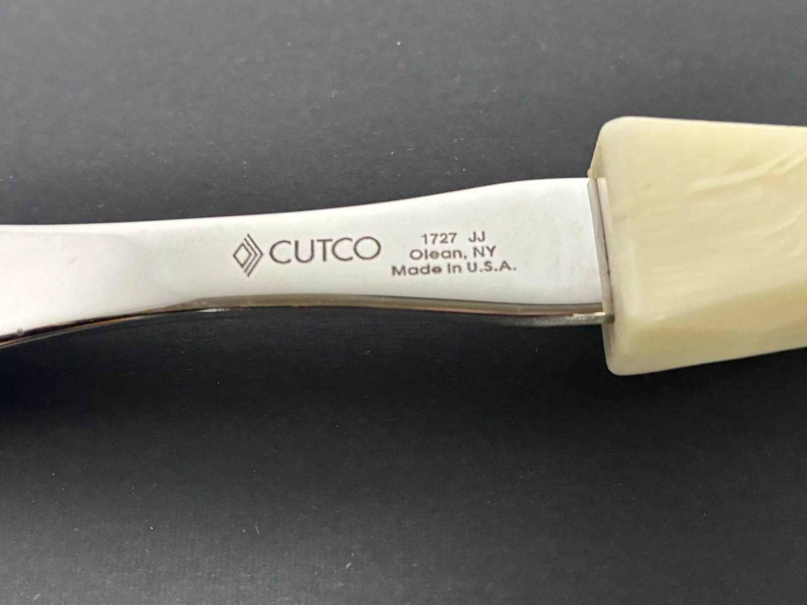 Cutco 1727 Carving Serving 2 Prong Fork USA Pearl White Handle