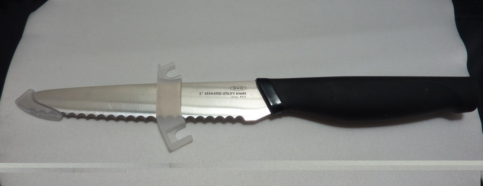 NEW OXO 5 in. SERRATED Stainless Steel Utility Knife 0524 127mm