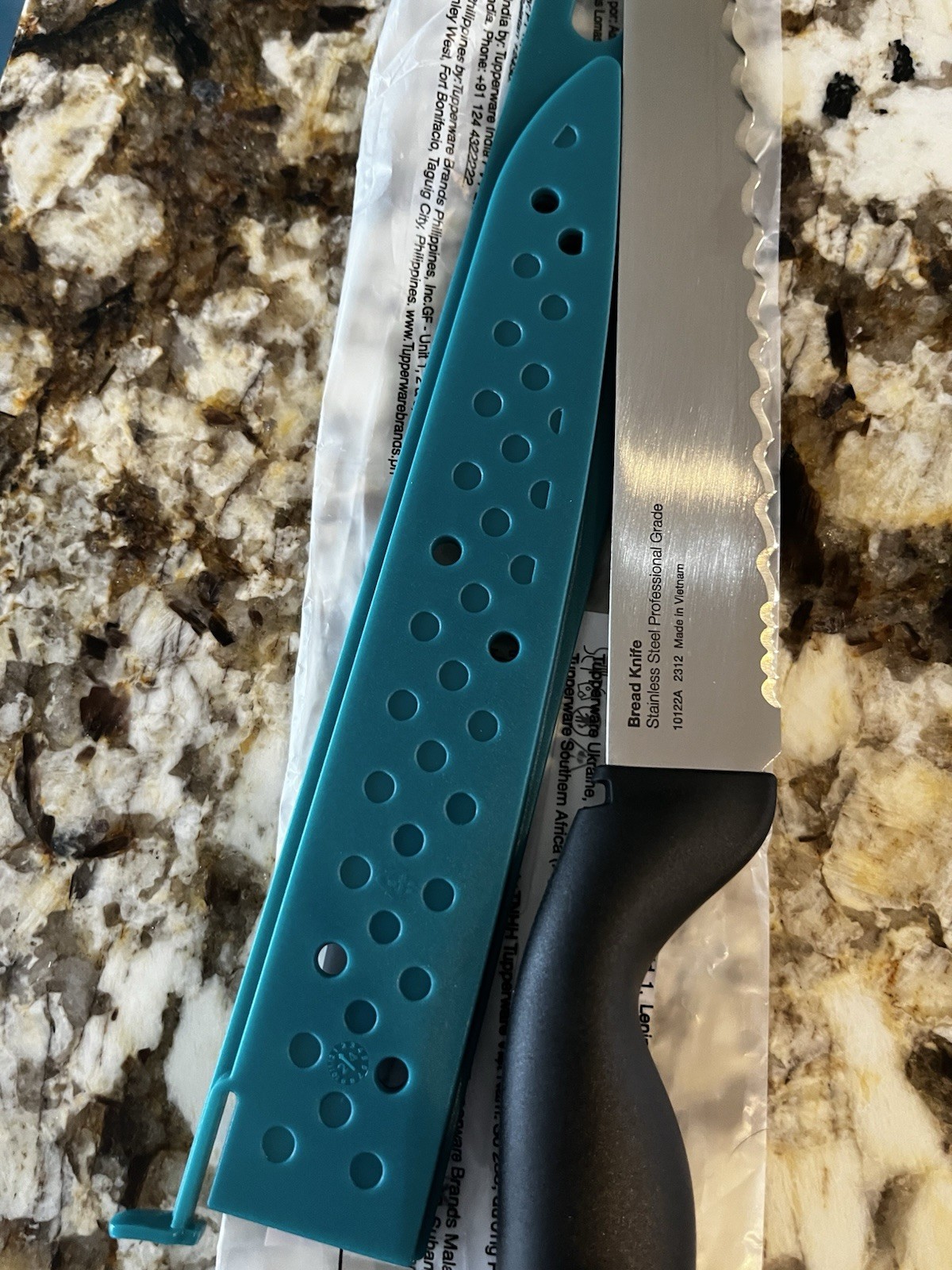 Tupperware A Series Bread Knife Kitchenware w Teal Cover Genuine OEM Unit