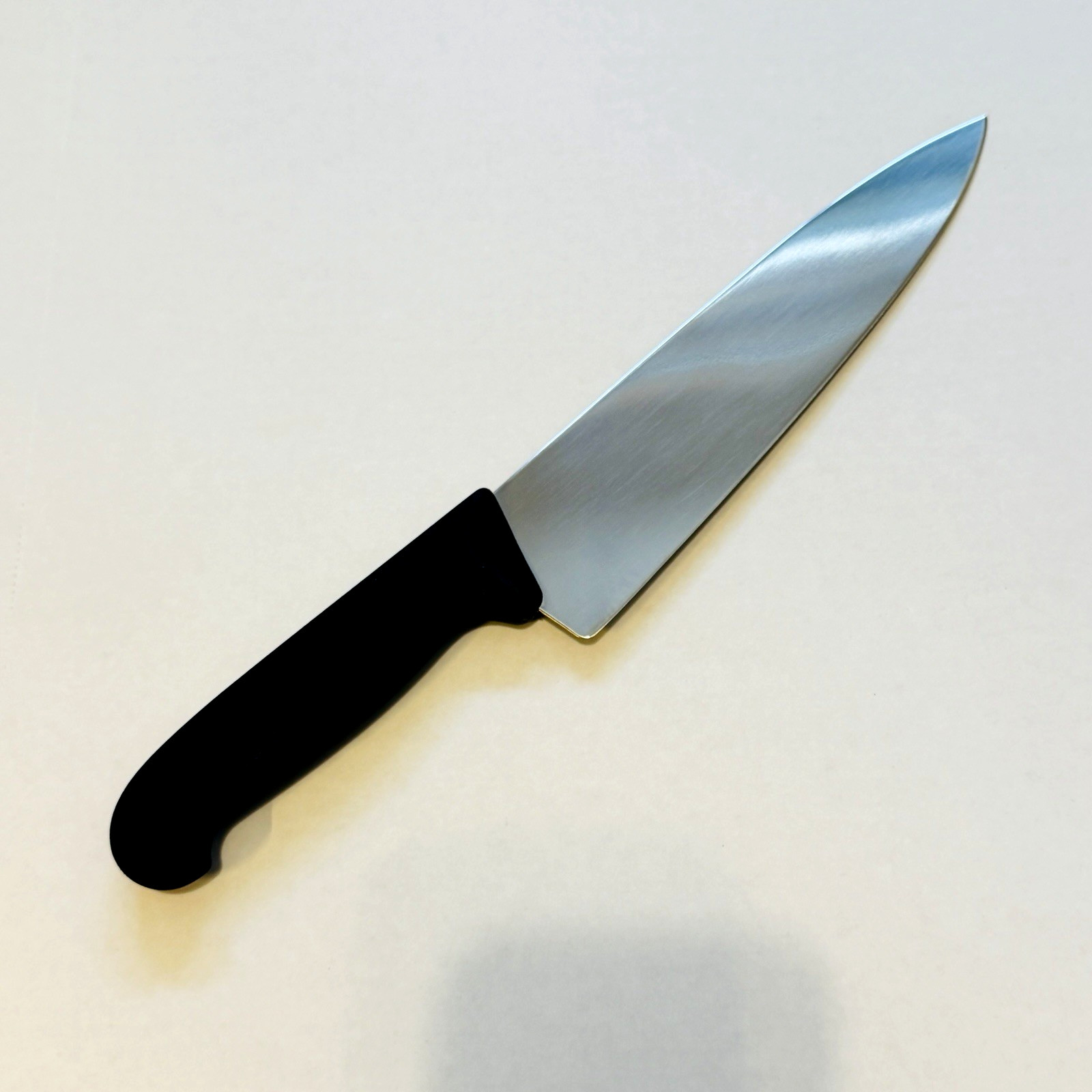 Victorinox Chef’s Knife Extra Wide, 8″ Long Blade Fibrox Handle 5.2063.20