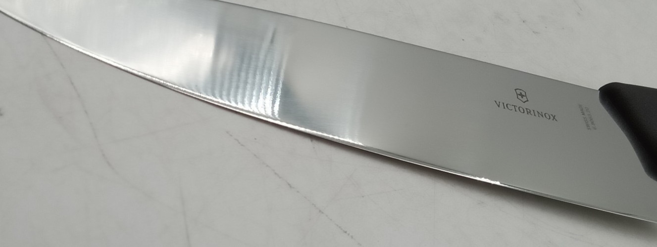 Victorinox 20cm Cooks Carving Knife Extra Wide Blade Fibrox Hand 6.8063.20G NIB