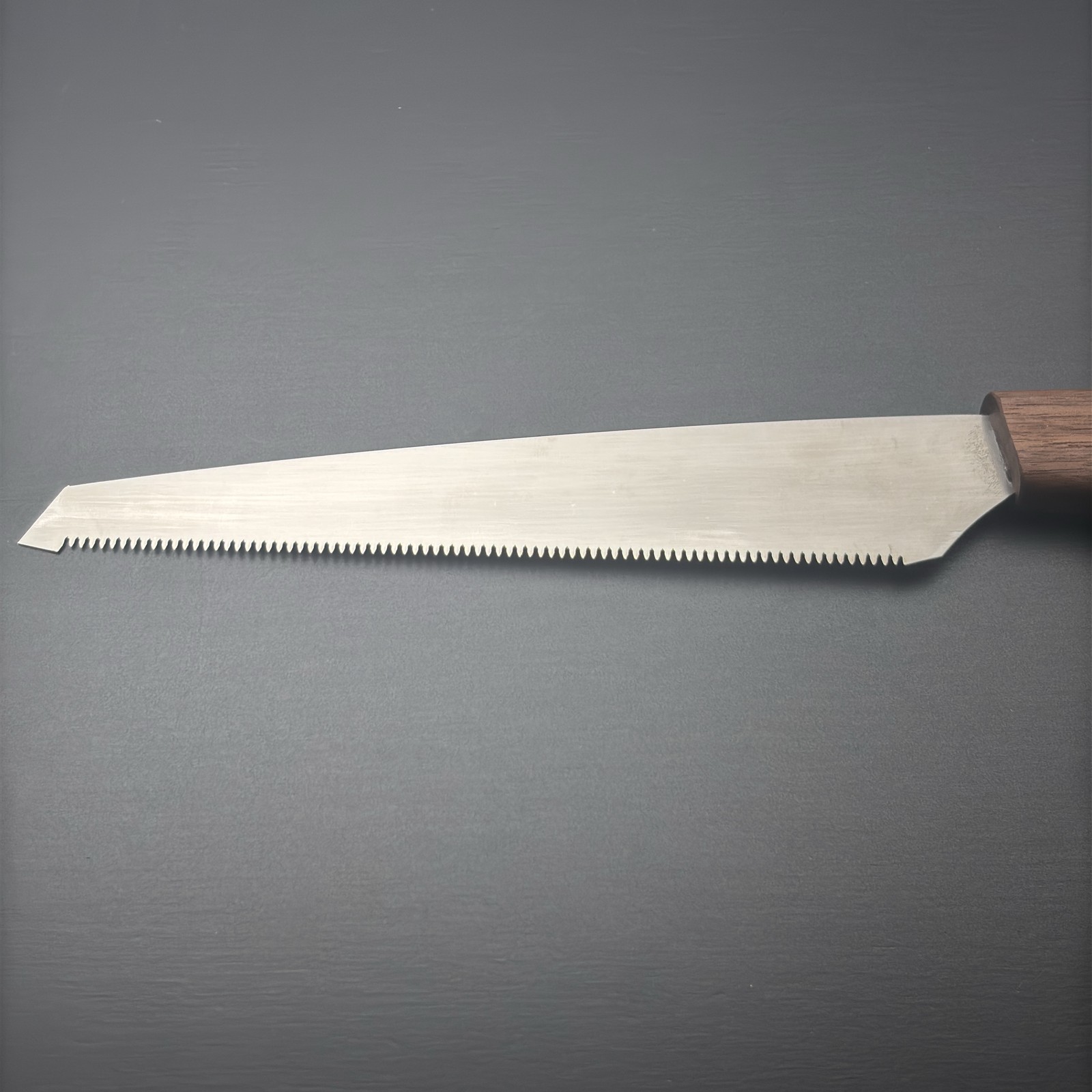 Kiruya きるや Japanese Handmade Food Saw Knife 180mm Stainless Miki Wood Box