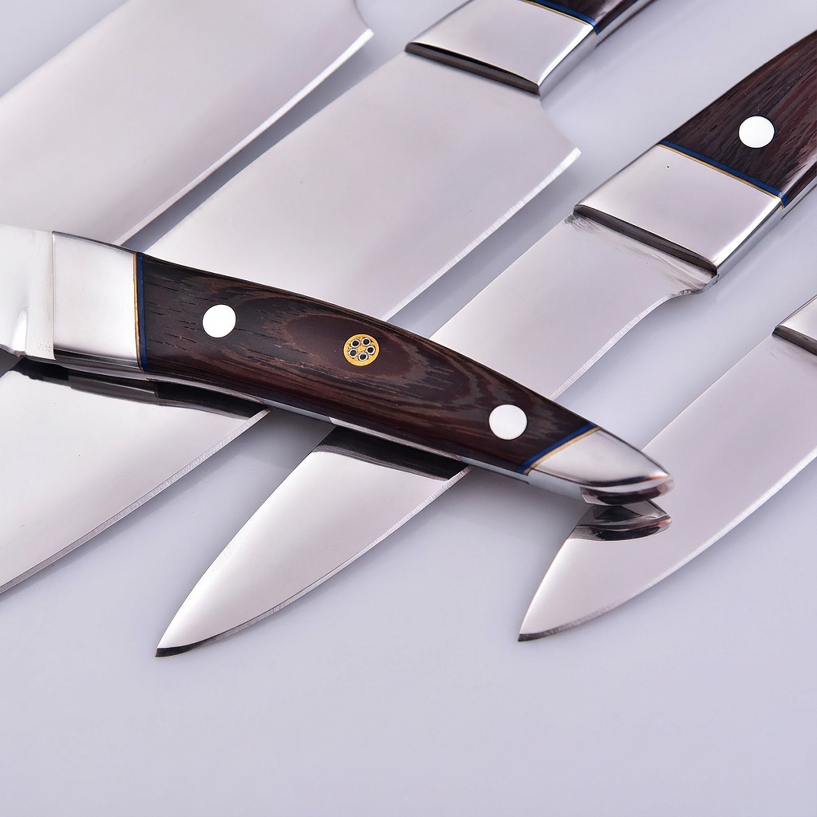 SK Customs Hearthstone Legacy 5-Piece Kitchen Knife Set Luxury Gift Leather Roll