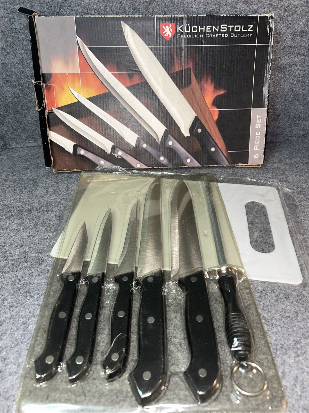 Kuchen Stolz Cutlery Knife Set New 6 Piece w/ Cutting board