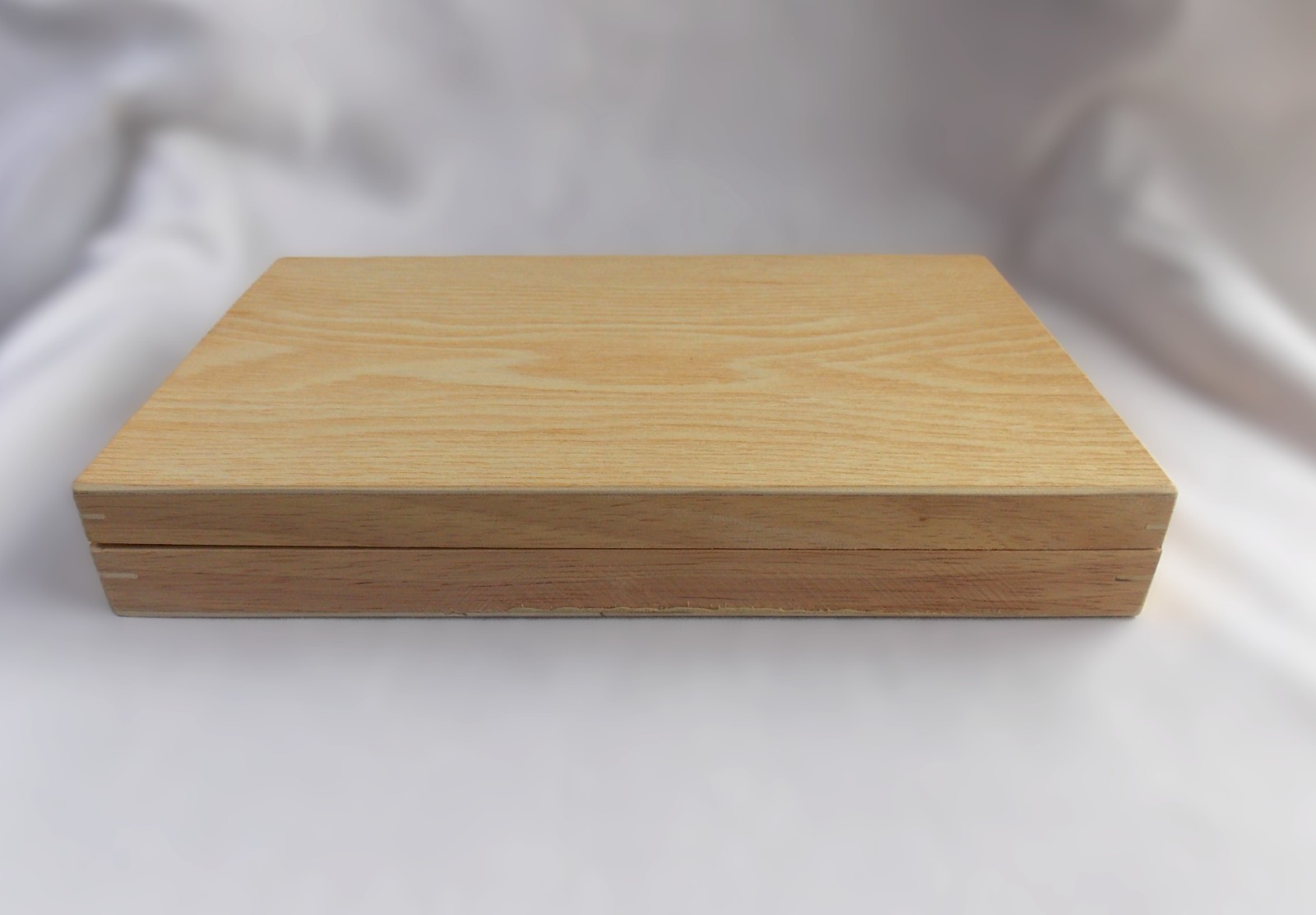3PC. Knife Set w/Wooden Box