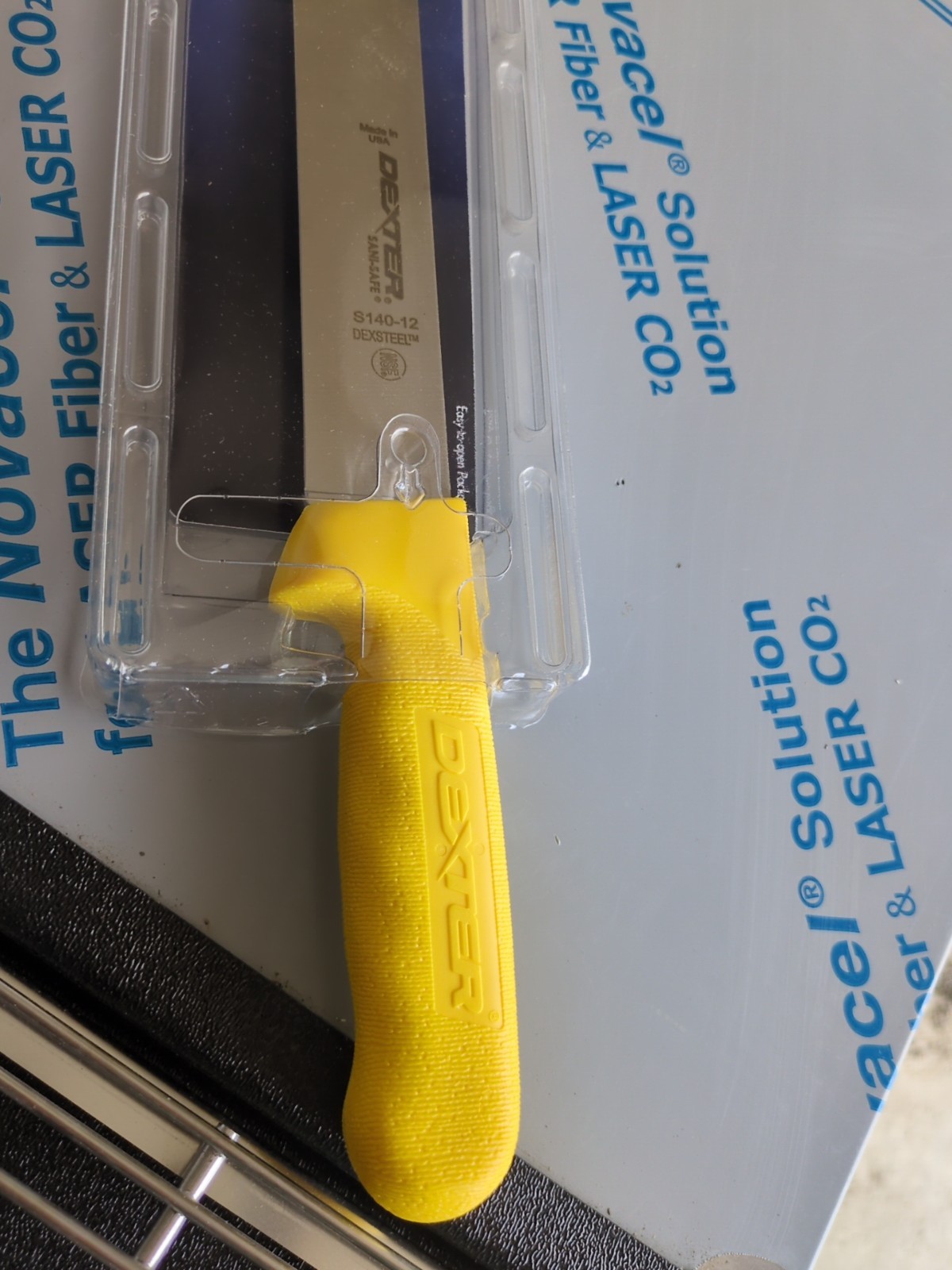 Dexter Russell 13453 Sani-Safe 12″ Roast Slicer S140-12 PCP Yellow New