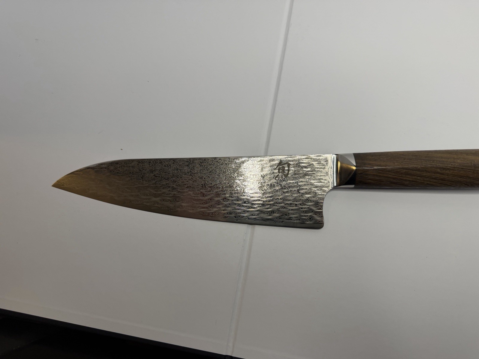 SHUN FUJI SGE0706 SG2 161-LAYER DAMASCUS 8 1/2-INCH CHEF’S KNIFE