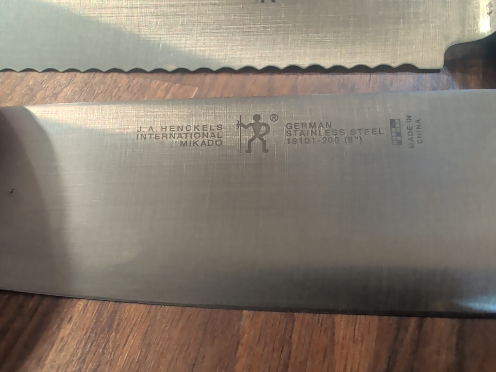 J.A. Henckels 8″ Mikado Chef Knife 19101 & 8″ Serated Bread Knife 19106