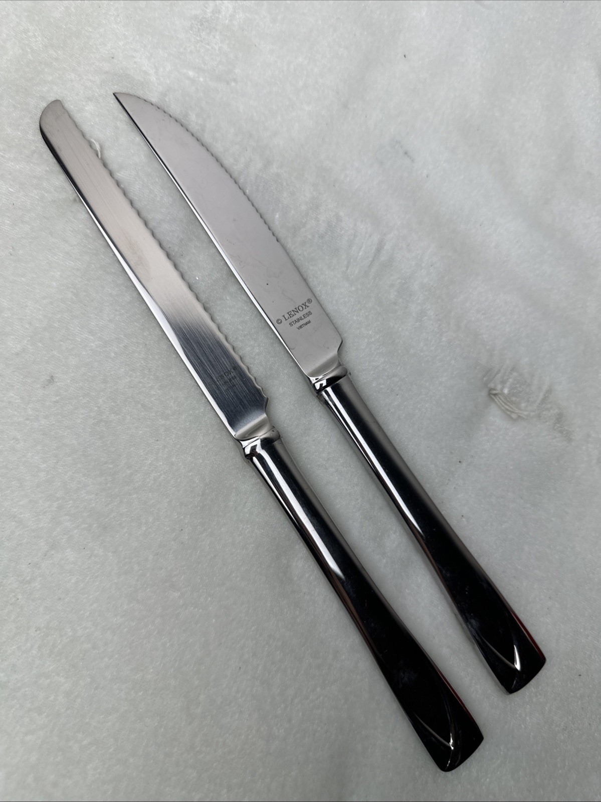 2 Pc Lenox Knives Steak Small Bread Replacement Excellent Vietnam