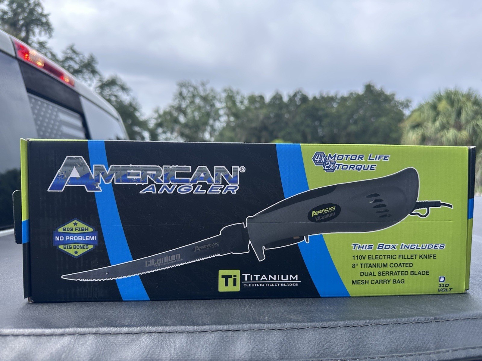 American Angler PRO Titanium Electric Fillet Knife With 8” Titanium-Coated 110v