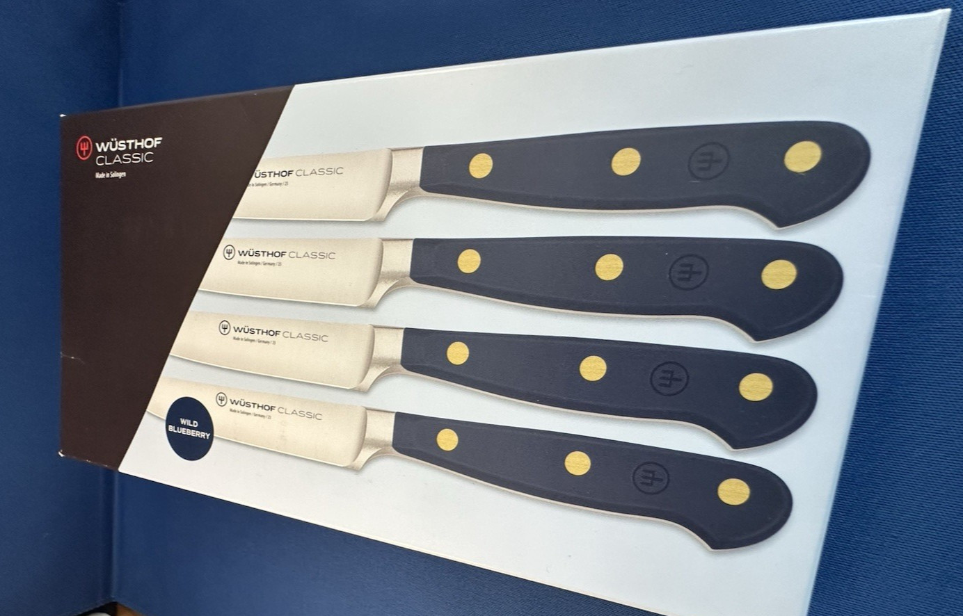 wusthof Set of 4 CLASSIC Steak Knives BLUE handle $325 value 12cm or 4.5 inch