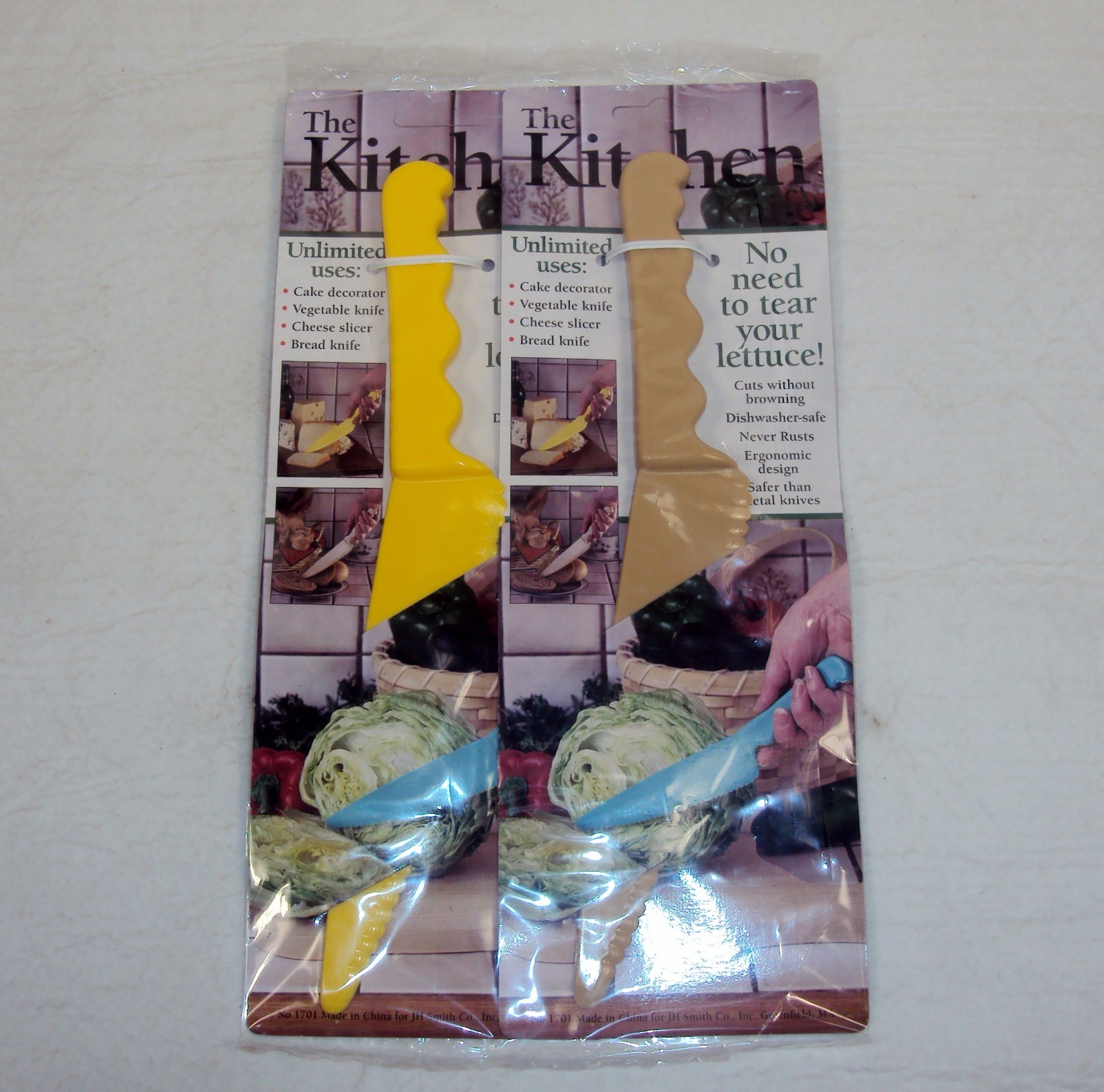 Plastic Serrated Kitchen Knife – Yellow or Brown ~ Cuts Cakes, Veggies, Cheeses