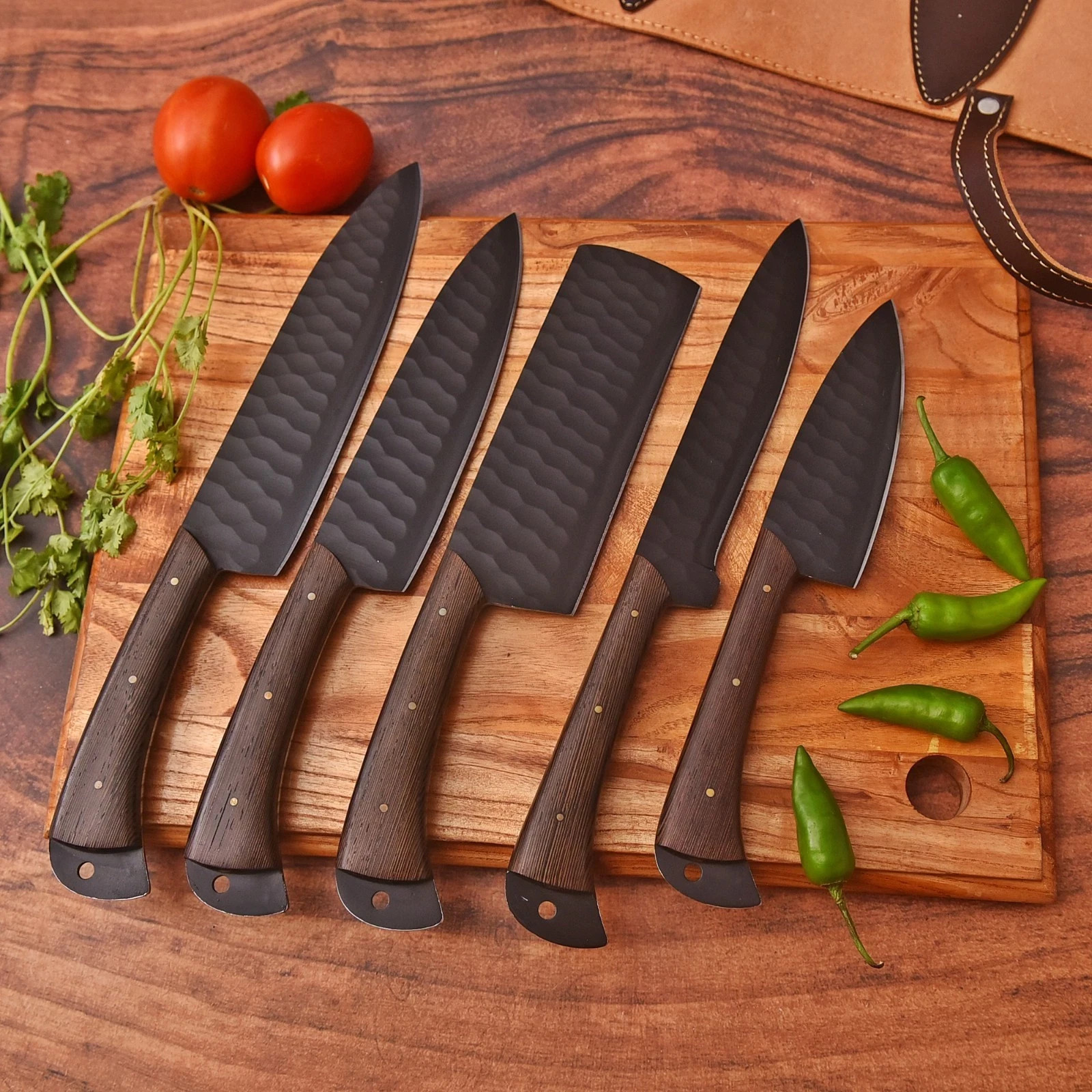 Handmade Hammered Knife Set Carbon Steel Chef BBQ 5Pc Wood with Leather Roll