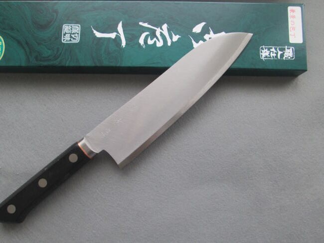 Kanekei Blue S Steel Santoku Knife 180mm Sharpness, Black Handle, Used