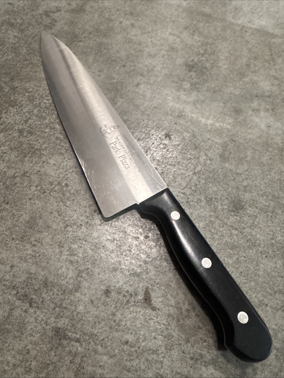 Messermeister Park Plaza Chef Knife 9 Inch German NO STAIN X50 CrMo V15 Steel