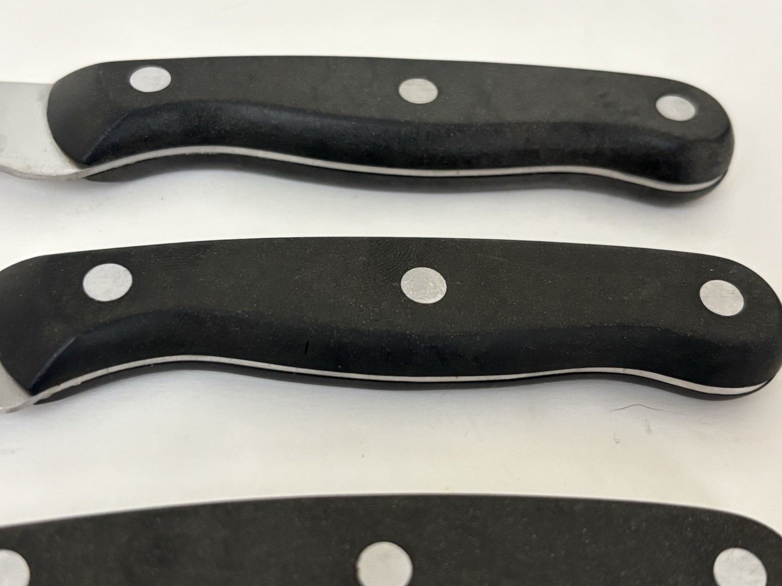 Lot 3 CHICAGO CUTLERYForge 3 Rivet Full Tang Utility Steak knives Polymer Handle