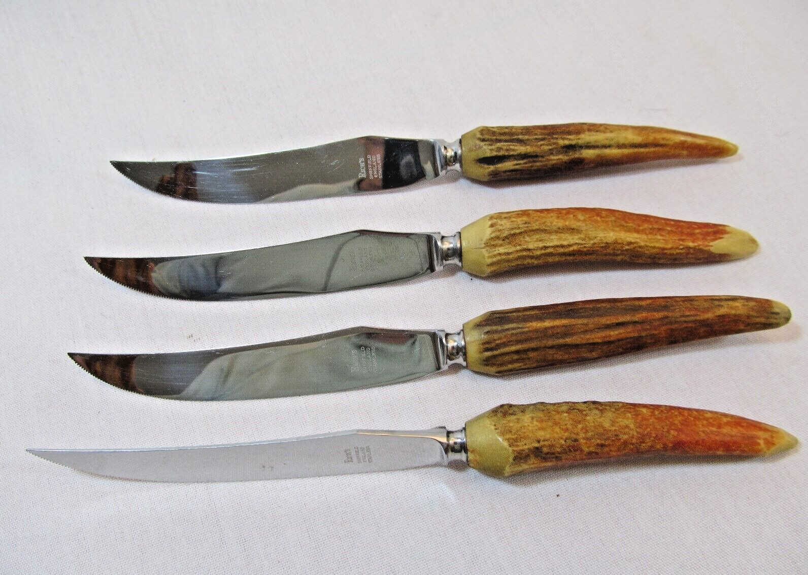 4 Antler Stag Handle Serrated Steak Knives RICH’S SHEFFIELD ENGLAND Stainless