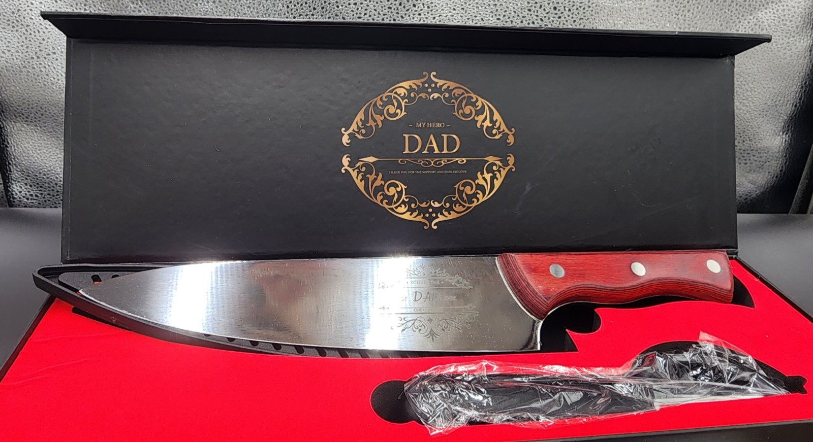 DCHYYDS 8 Chef Knife Gift Set w/ Wood Handle & Peeler – Best Dad Gift NIB/Gift