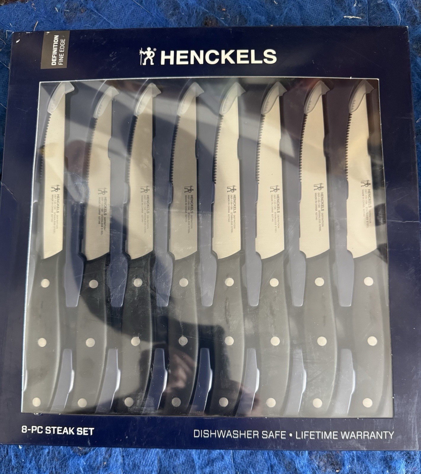 HENCKELS Fine Edge 8-Piece Steak Knife Set 4.5in Serrated Dishwasher Safe