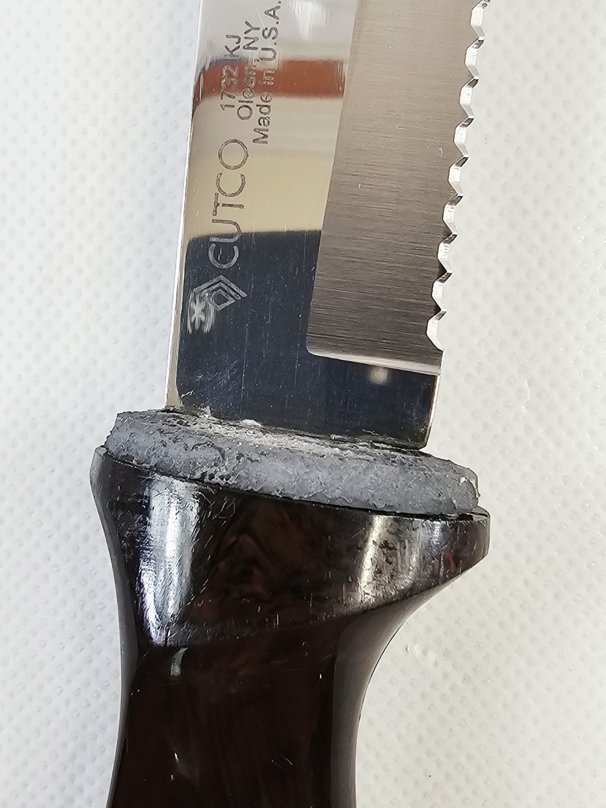 Cutco 1732 Large Hunting Style Carving Knife 8″ Blade 13 1/8″ Overall Vtg READ