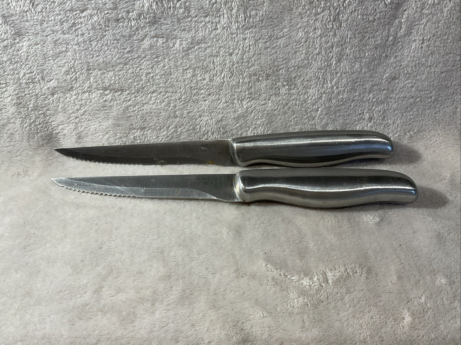2 PHILIPPE RICHARD Stainless steel knives