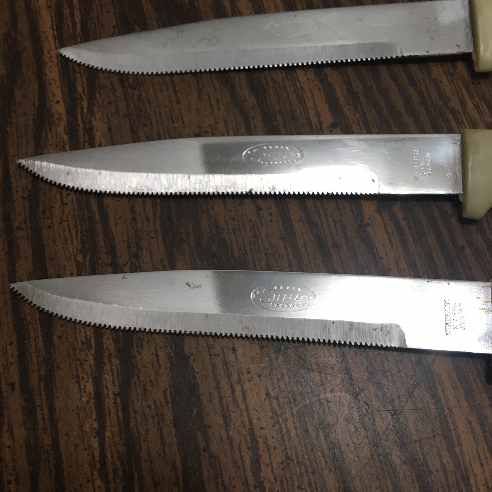 Lot of 6 Vintage STELLAR Steak Knives JAPAN Stainless Steel Cream Color Handle