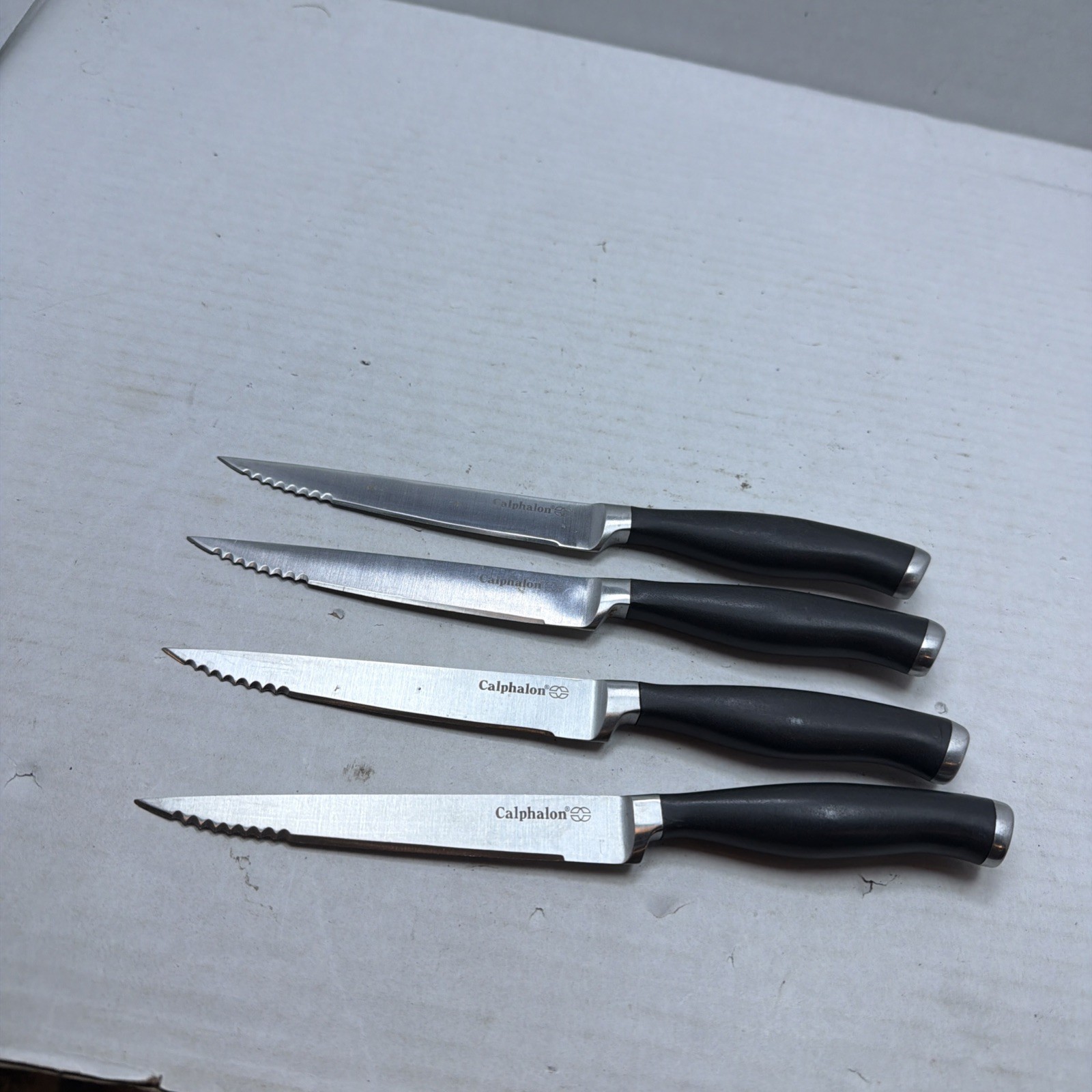 Calphalon ~ Set of 4 Steak Knives ~ Full Forged German Steel Steak Knife Black
