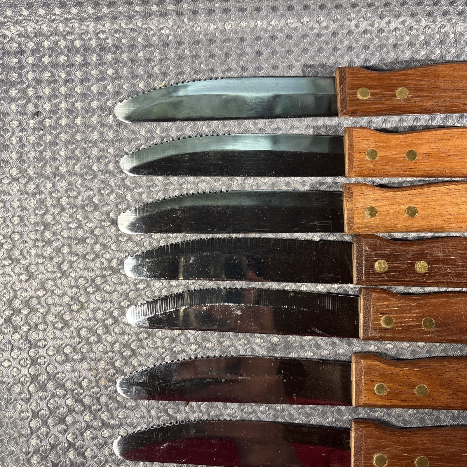 Adcraft WSK-60/B Rounded Blade Gaucho Jumbo Steak Knife with Wood Handle 12 CT
