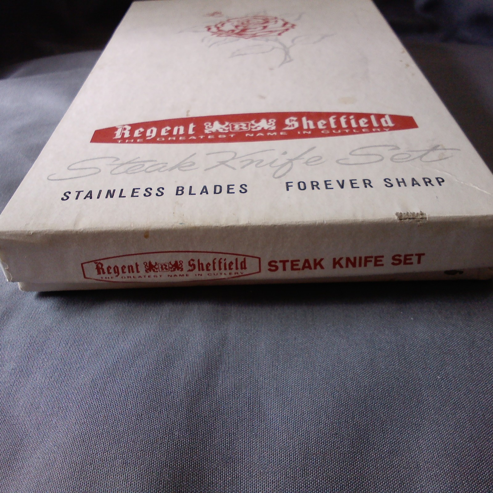 Regent Sheffield Steak Knife Set (6) Stainless Blades Lustrex (Faux Pearl)…