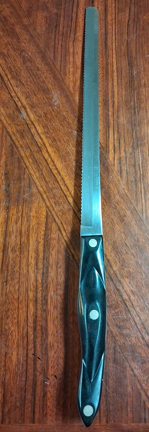 Cutco #1724 Serrated Bread Slicer Knife 10″ Blade Brown Swirl Handle USA