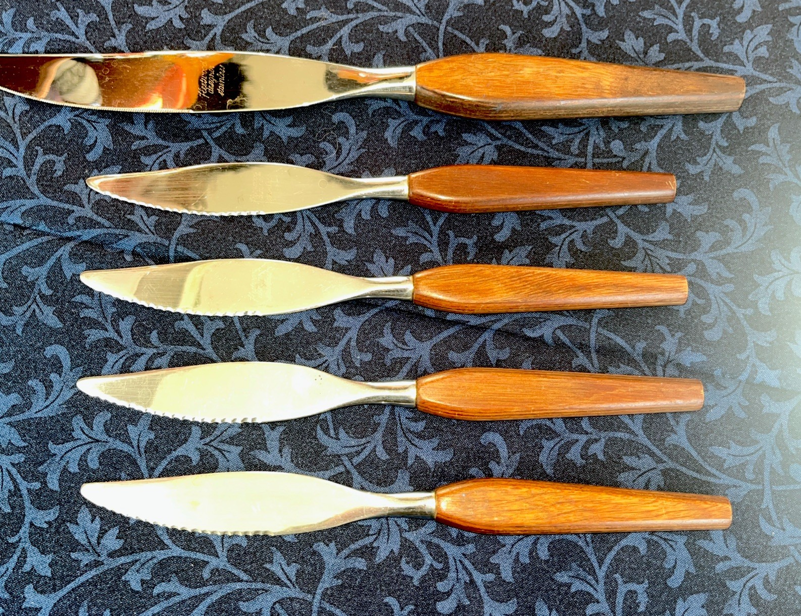 Set of 4 FLEETWOOD 1960s Knives MCM Danish Teak Wood Handle 4 Steak Plus Bonus