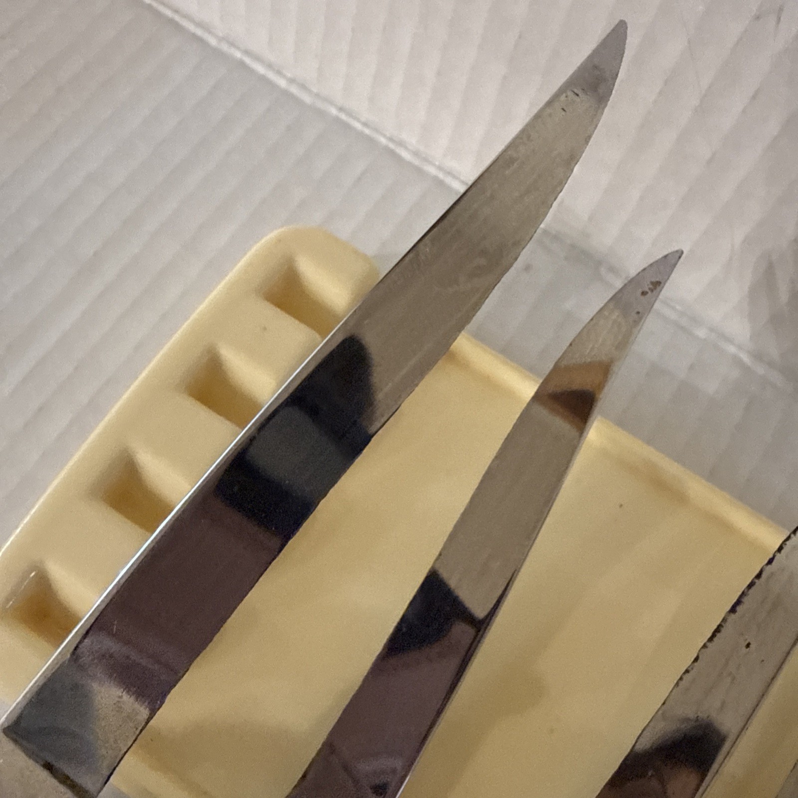 CARVEL HALL Set Of 4 Steak Knives With Original Case By Briddell Cutlery