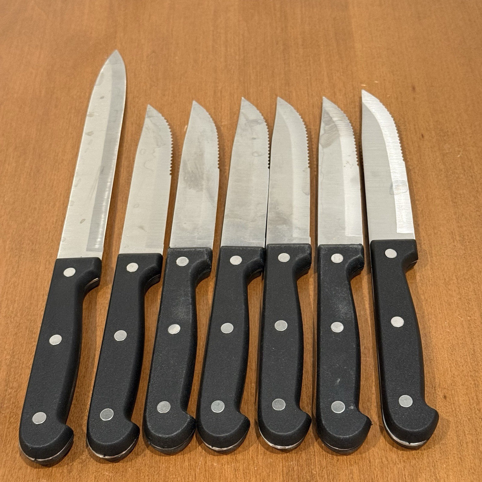 Sabatier 5″ Serrated Steak Set of 6 + Utility Knife Black Polymer Handle