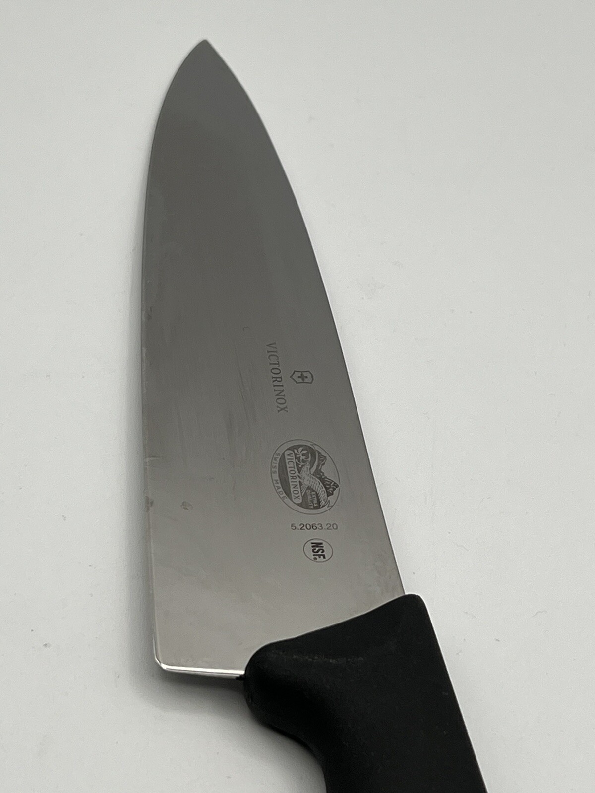 Victorinox Swiss Made Fibrox Pro Chef’s Knife, 8-Inch 5.2063.20
