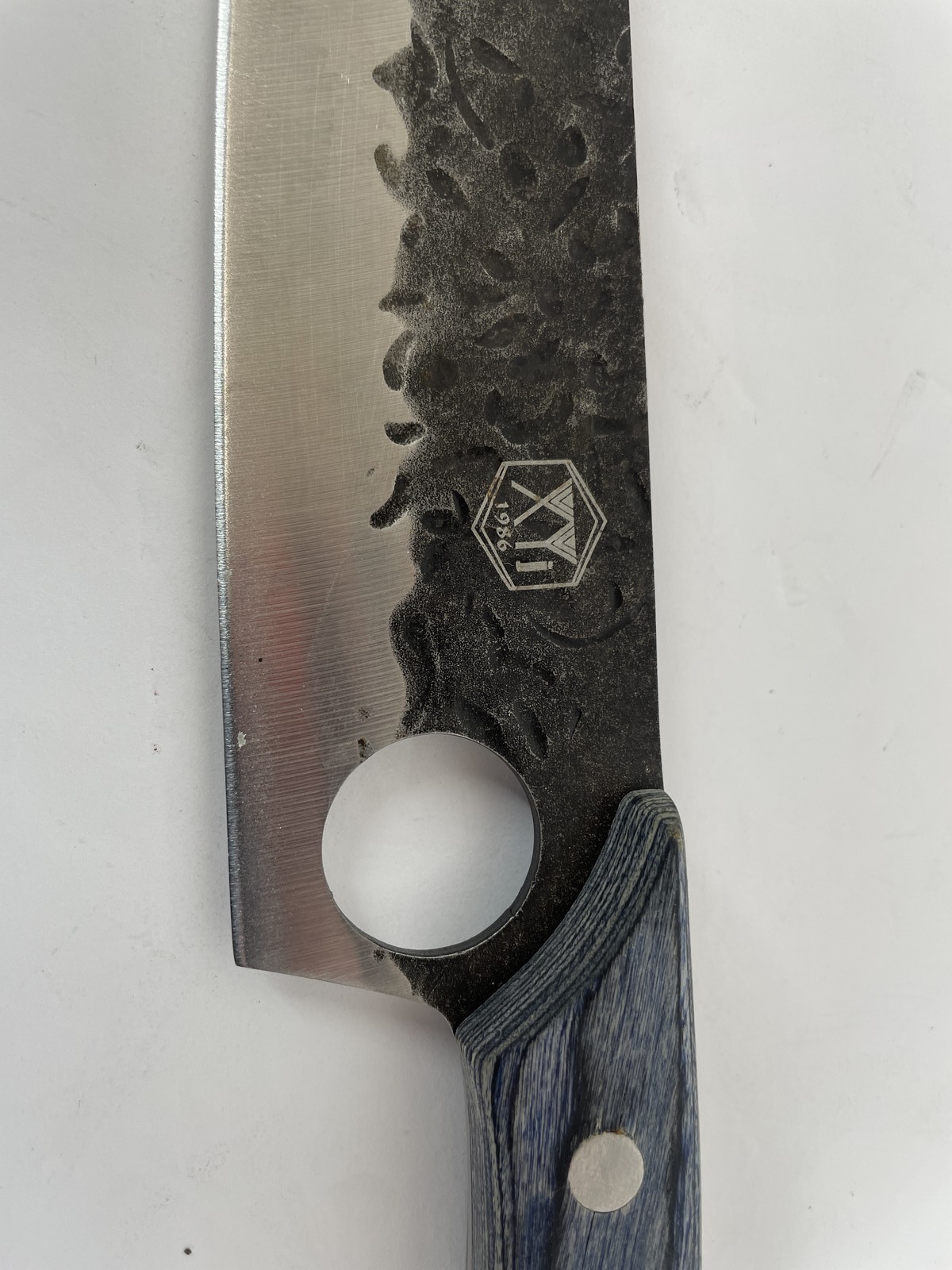 XYJ 1986 7″ Santoku Cleaver Knife Blue Handle Hand Hammered Full Tang Kitchen