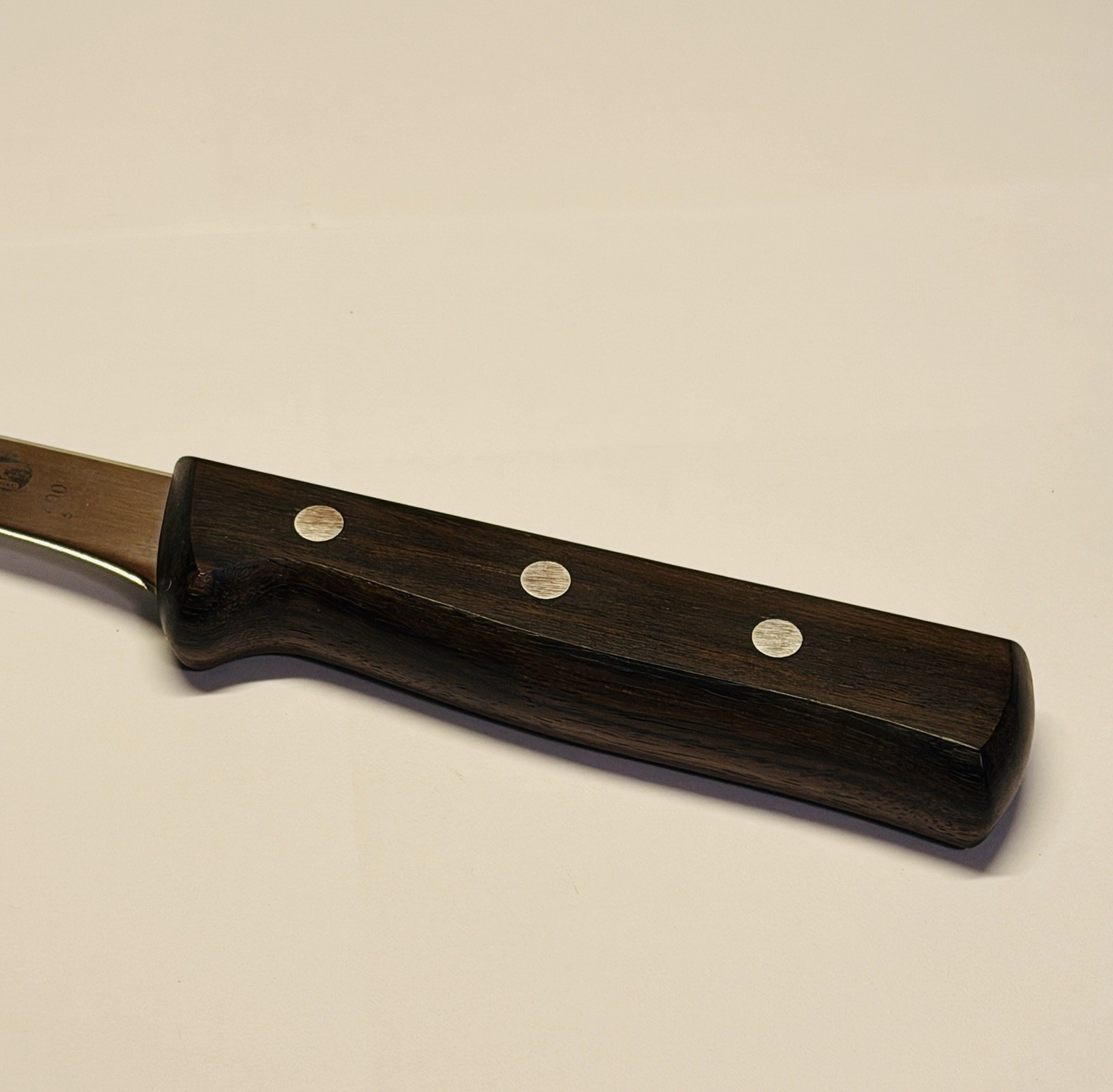 Victorinox Forschner 6″ Boning Knife Flexible Straight Blade Rosewood 40015 NOS