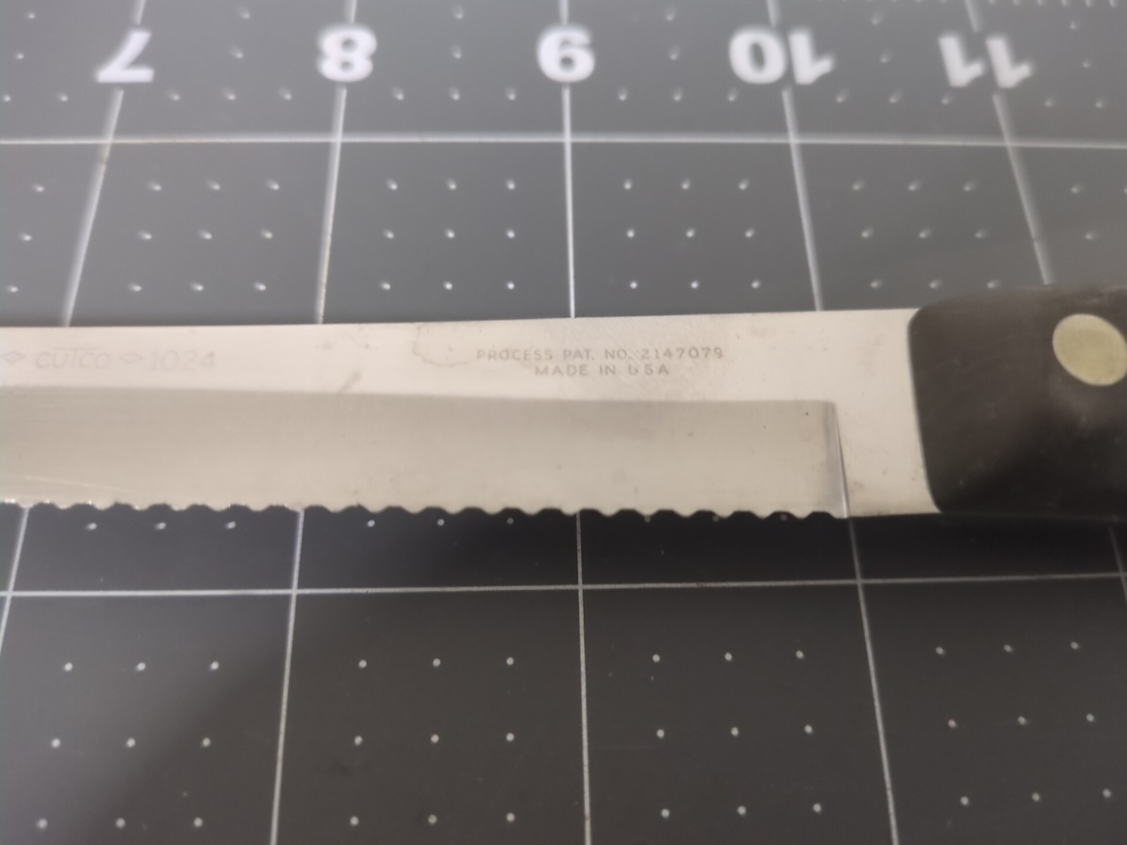 CUTCO # 1024 Serrated Bread Knife 9.5″ Blade 14.5 Inches Total Length VTG