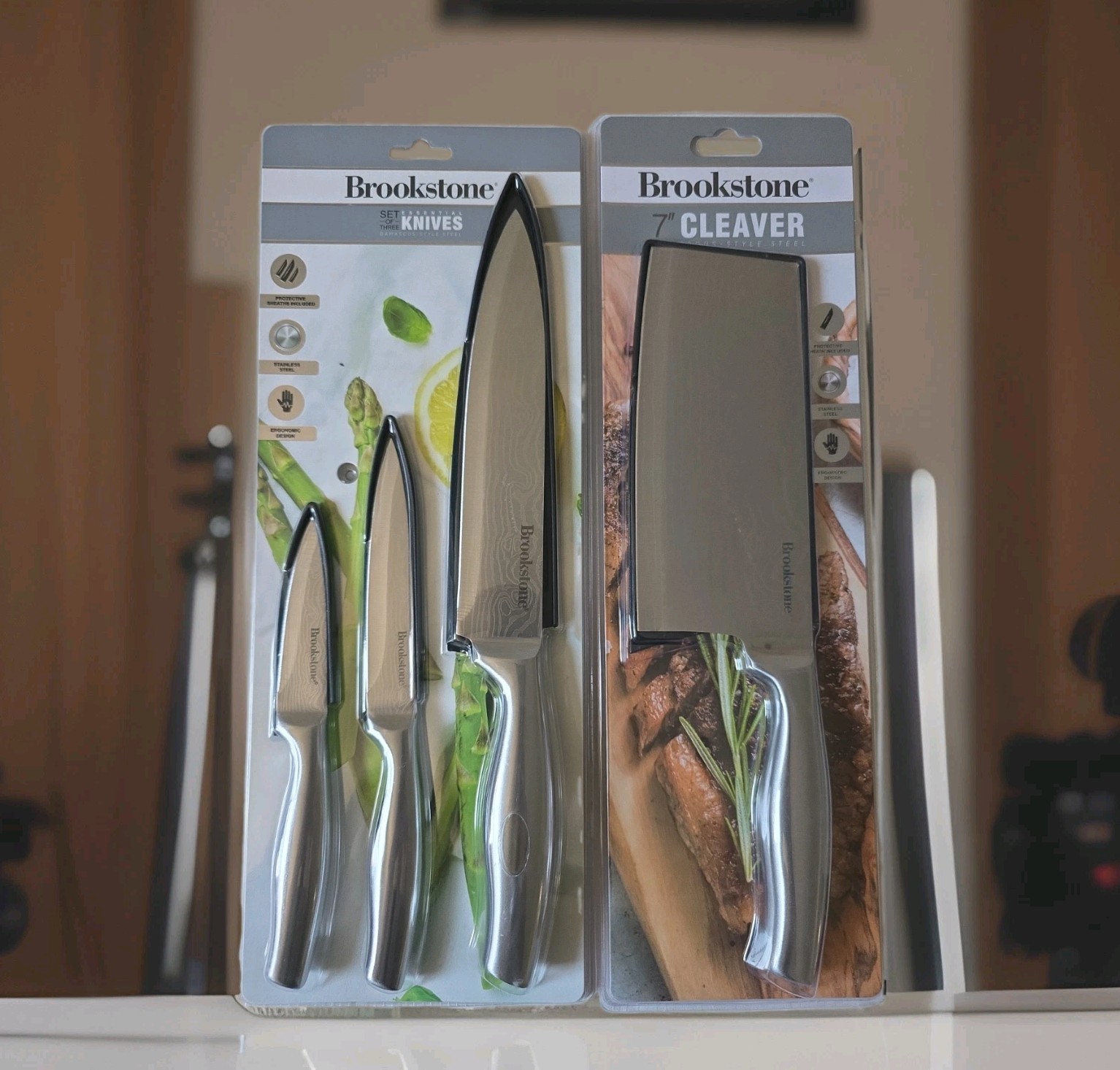 Brookstone Essential 4pc. DAMASCUS Style Chef Knife & Cleaver Set w/Cover -NEW