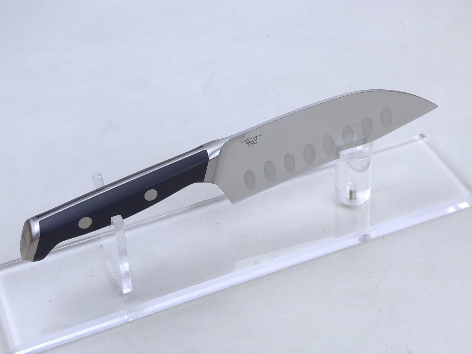 PREMIER by Calphalon 5″ SANTOKU Knife, Dual-Rivet Handle, NEW Style, KN0005E