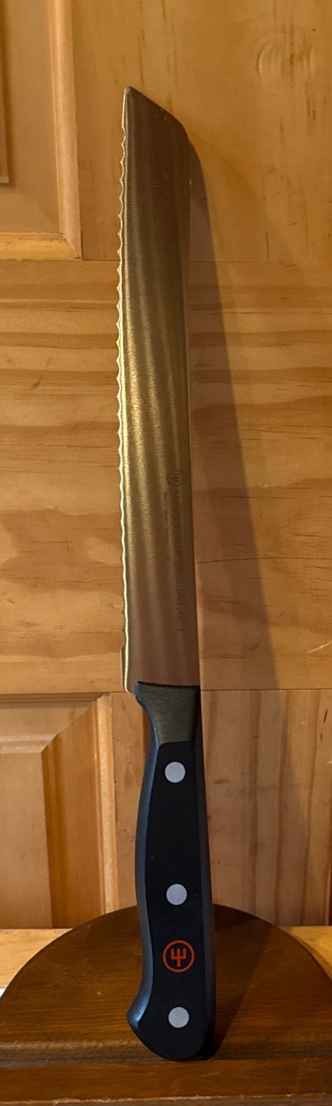 WUSTHOF GOURMET 8″ BREAD KNIFE – SILVER/BLACK Germany