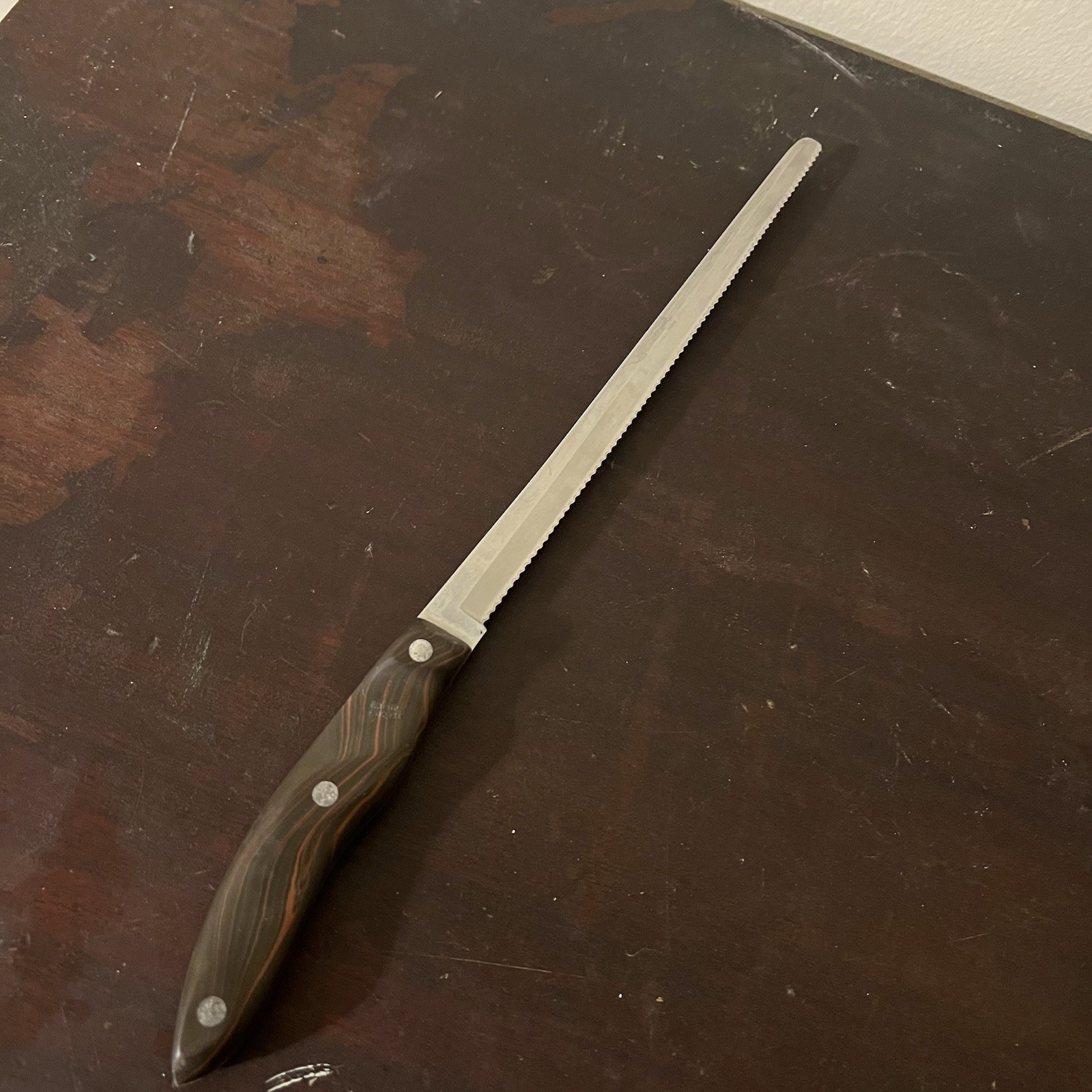 CUTCO 1024 DD Bread Knife Sharp Classic/Brown Needs Sharpen