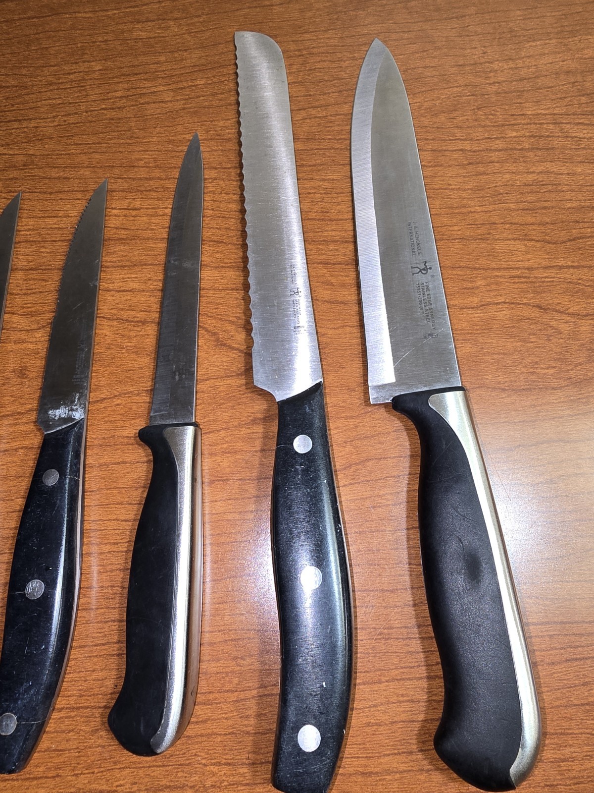 Lot Of 7 JA HENCKELS Hi Definition And Fine Edge Synergy