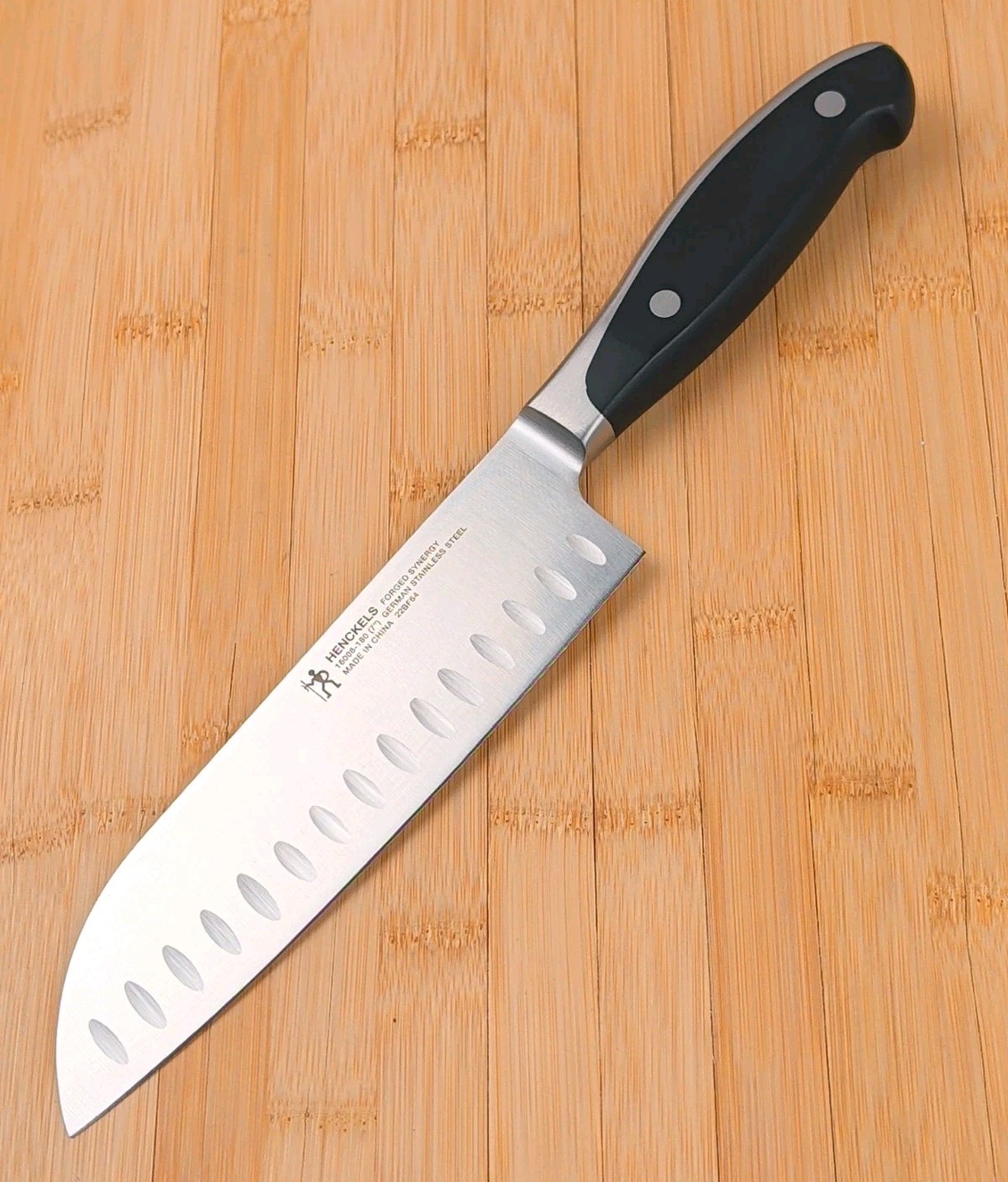 HENCKELS Forged SYNERGY 7-inch SANTOKU Knife, GERMAN Stainless Steel, 16008-180