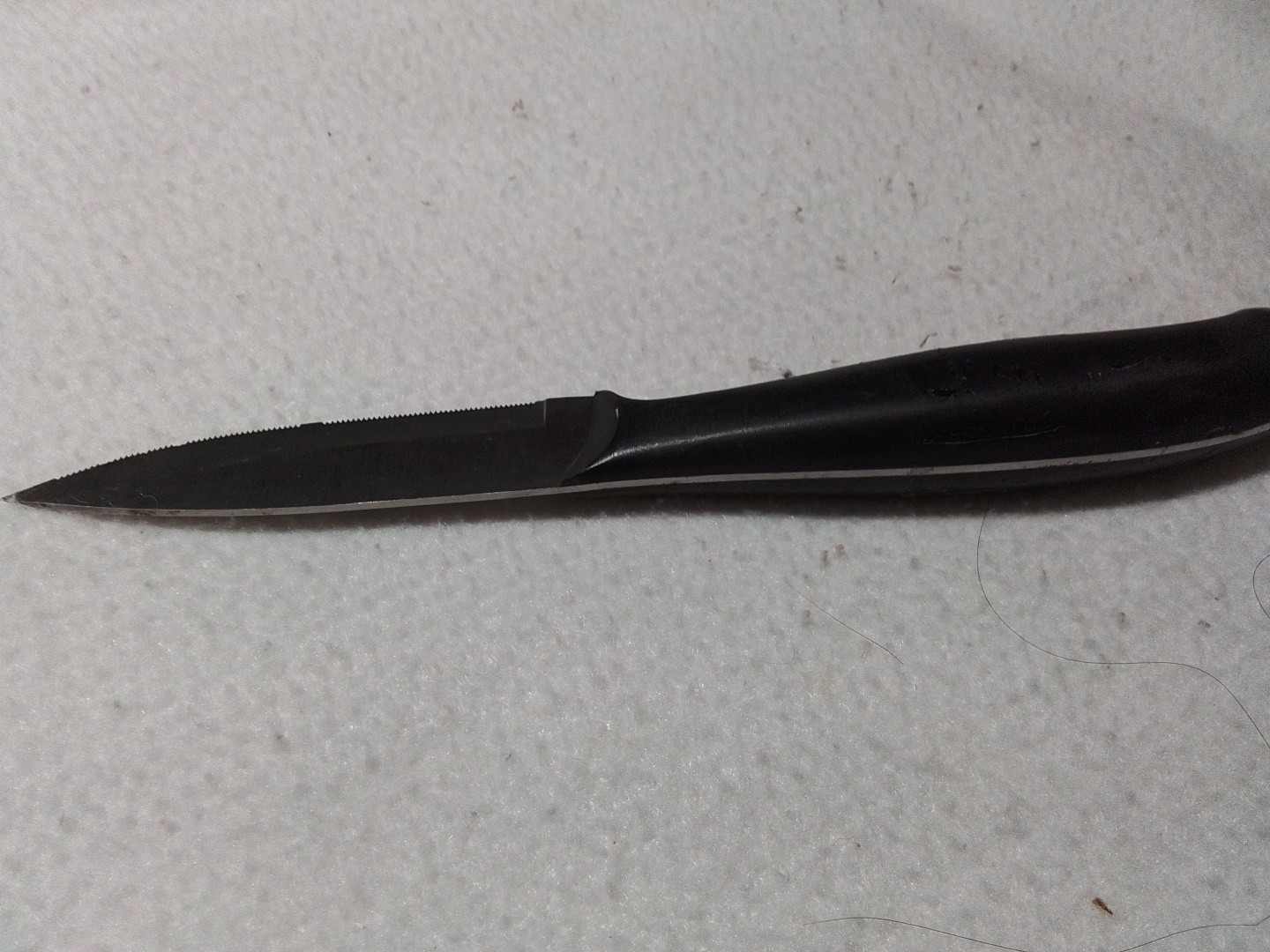 Henkels Assure 3.5 ” Serated Paring Knife #17340-080 Preowned
