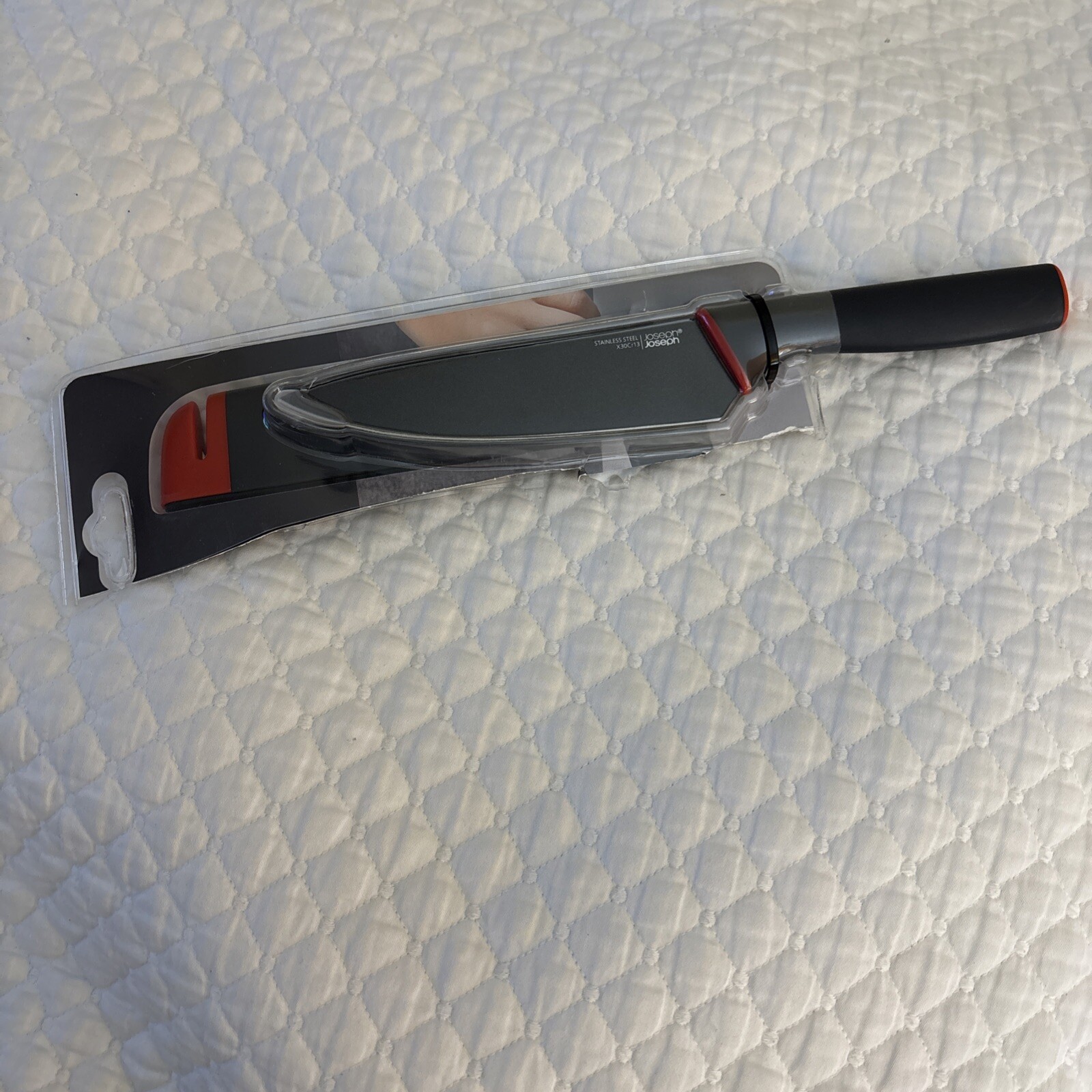 JOSEPH/JOSEPH STAINLESS STEEL KNIFE SLICING KNIFE Overall 6”inch Blade OPEN BOX