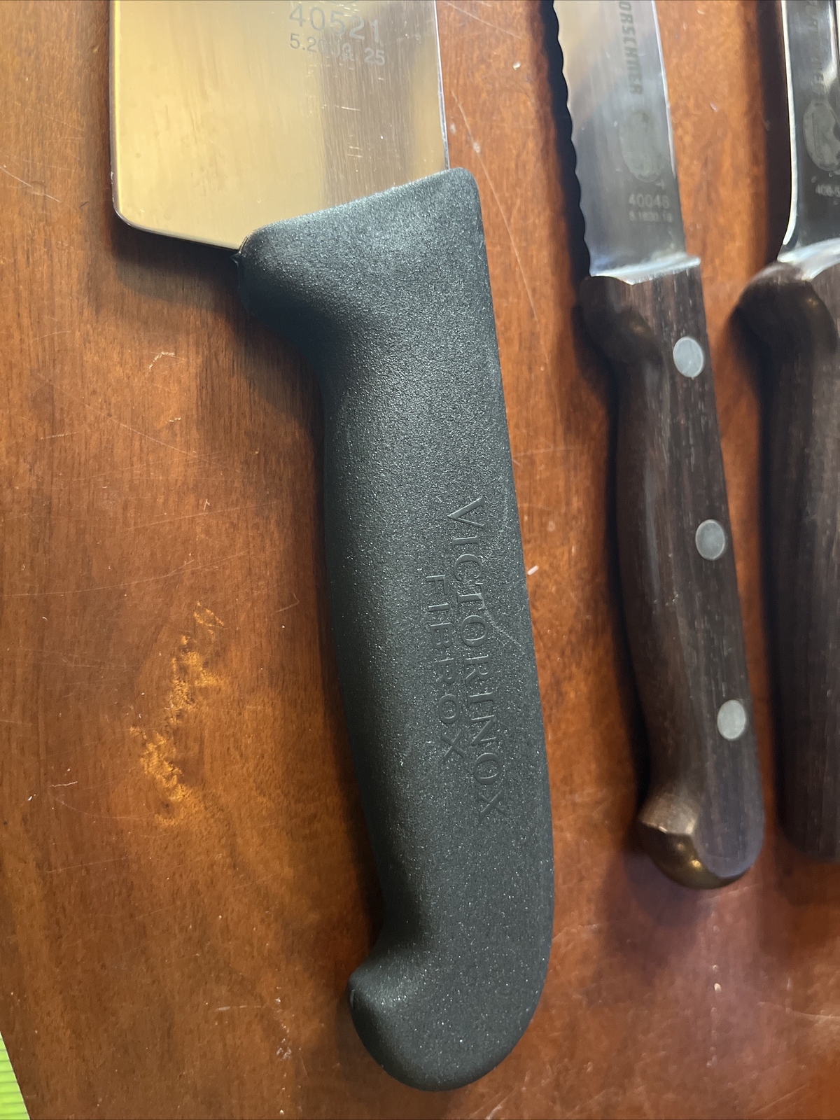 Lot of 4 Forschner Victorinox Knives Models 49010 40521 40048 4065 NICE SHARP!