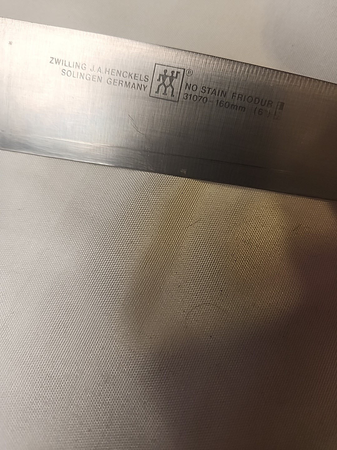Zwilling J.A. Henckels 6″ Slicing Utility Knife 31070 – 160mm Germany