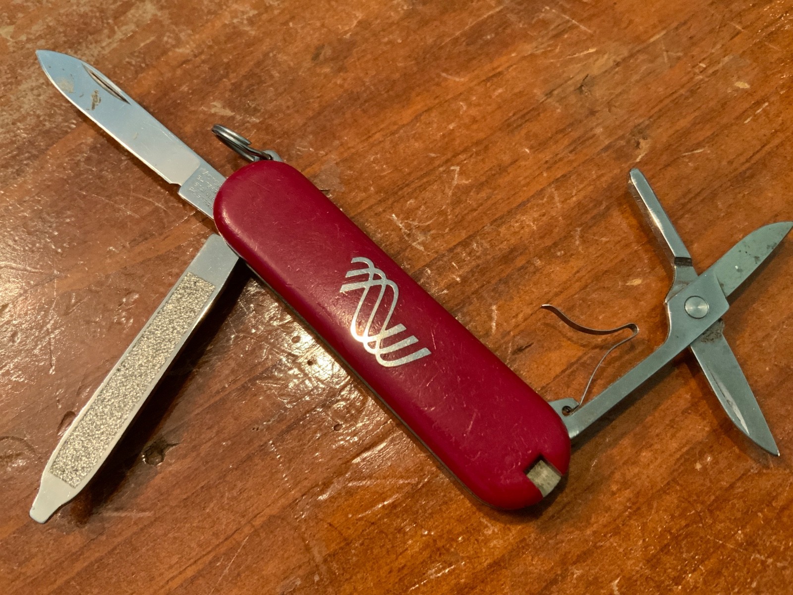 Victorinox Swiss Army Switzerland Rostfrei Pocket Knife camping multi tool steel